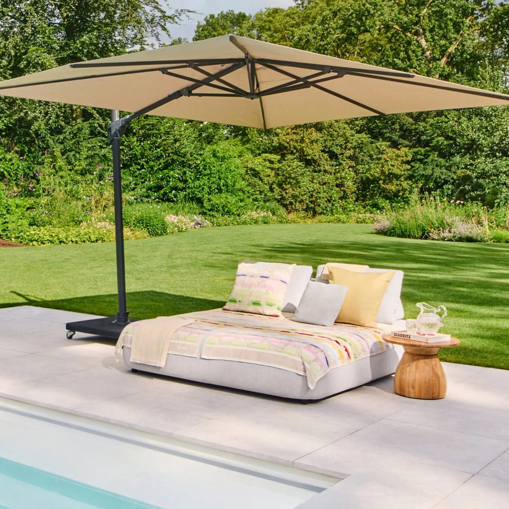 BLOCCHI Day Bed in Sea Shell - SUNS | Milola
