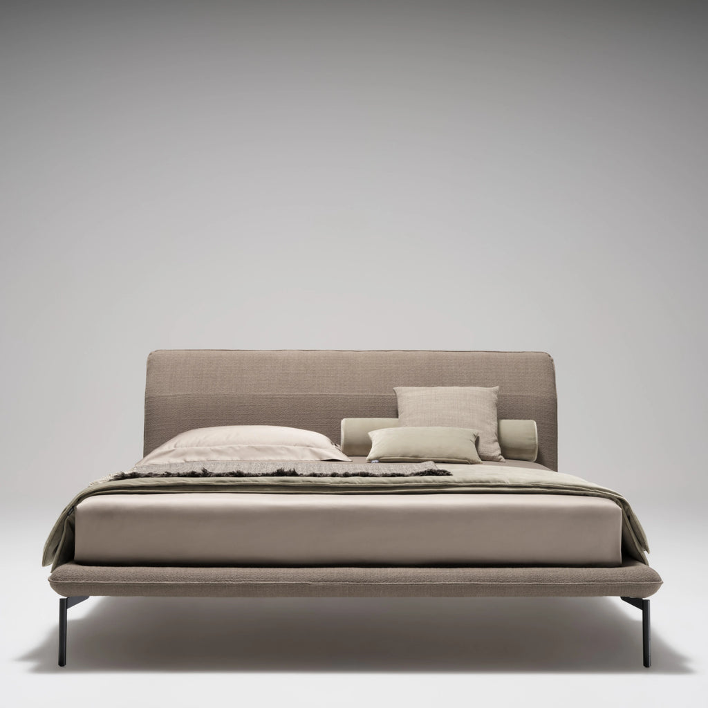 ELLE H.9 Bed in Brown Ricanto Col. 004 - Twils | Milola