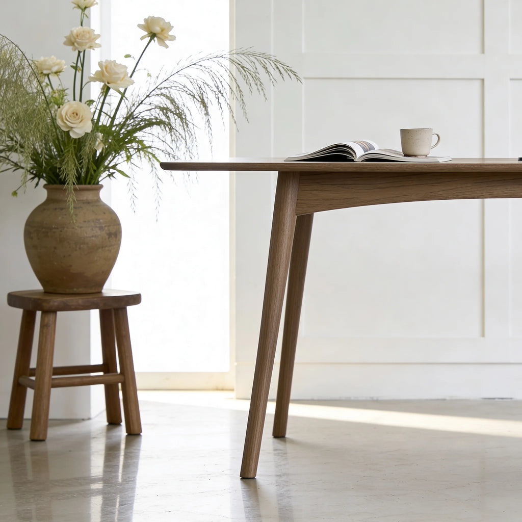 KLASSI Rectangular Extendable Dining Table