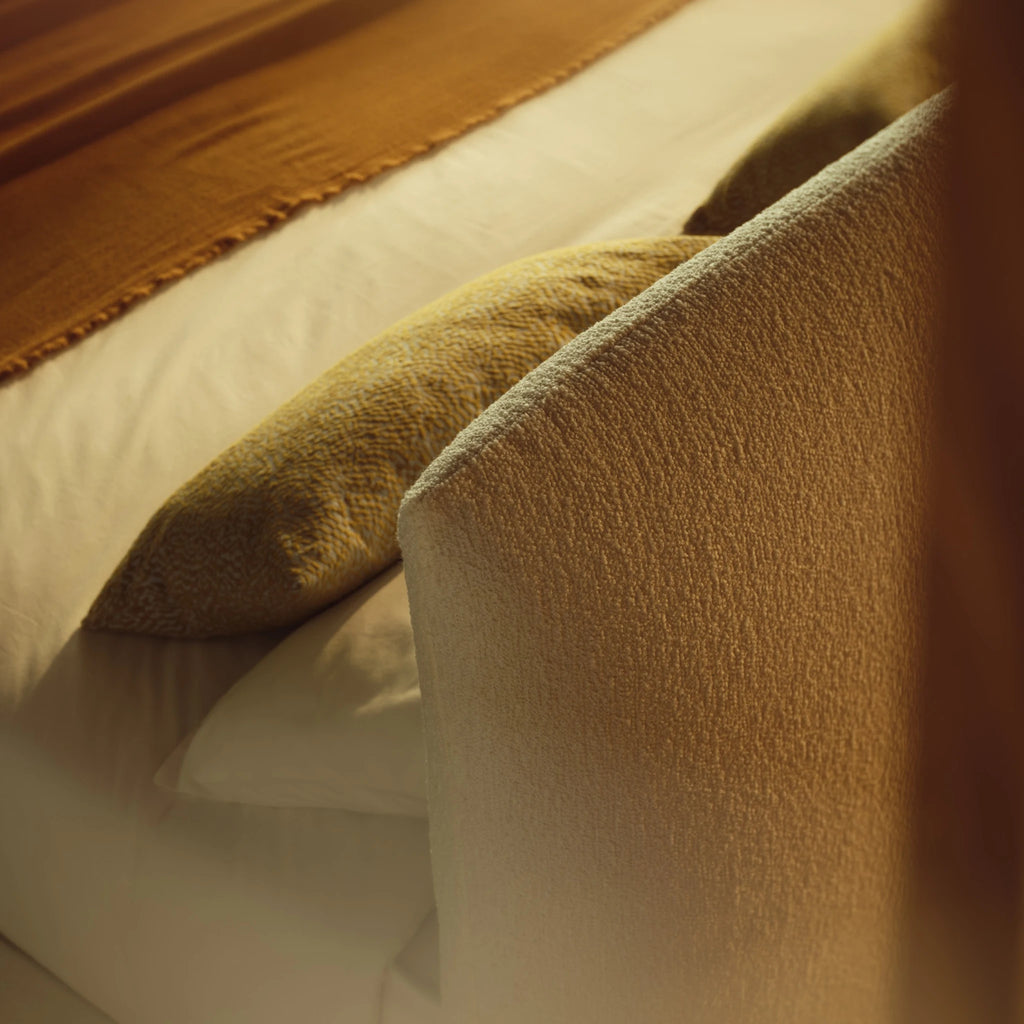 LIZ Bed