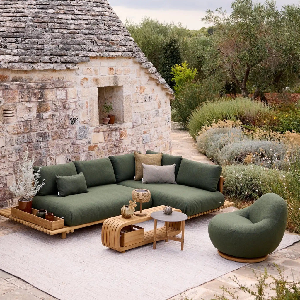 MELLOW Coffee Table in Teak - Cane-Line | Milola
