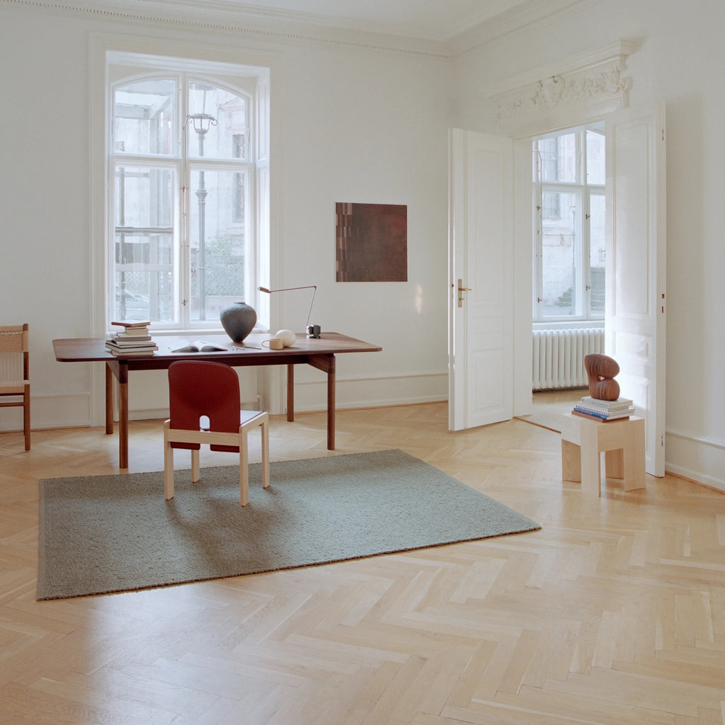 PEBBLED POEM Rug